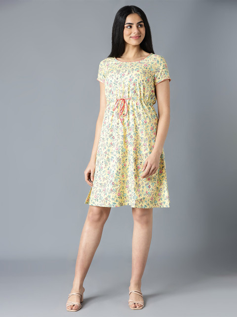 

AURELIA Yellow Floral Chiffon Empire Dress