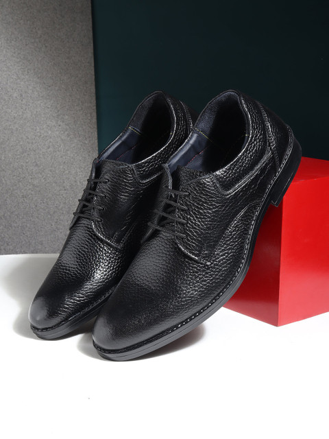 

Teakwood Leathers Men Black Solid Formal Derbys