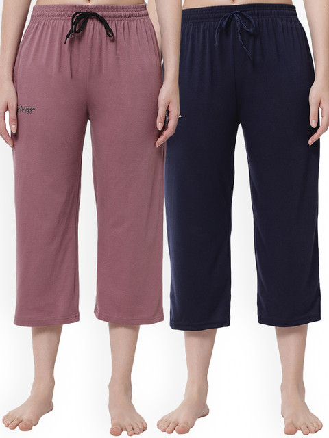

FFLIRTYGO Women Color Solid Capri Pack Of 2 Navy Blue & Lavender Capris