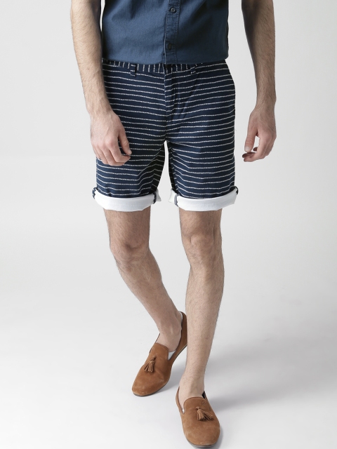 

Tommy Hilfiger Men Navy Striped Shorts, Navy blue