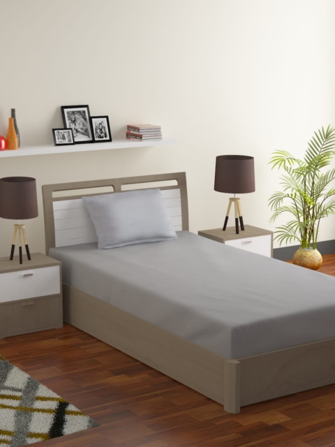 

MODEFE Grey 180 TC Single Bedsheet with 1 Pillow Covers