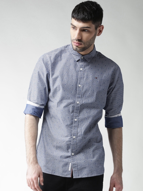 

Tommy Hilfiger Men Blue Printed Casual Shirt