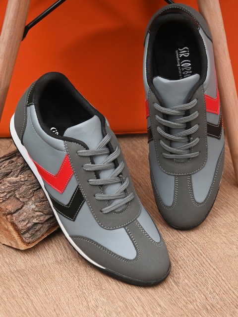 

Sir Corbett Men Grey Colourblocked Sneakers