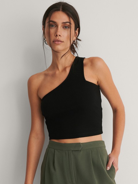 

NA-KD Black One Shoulder Crop Top