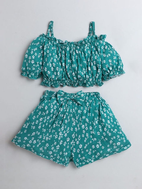 

Hopscotch Girls Green Clothing Set