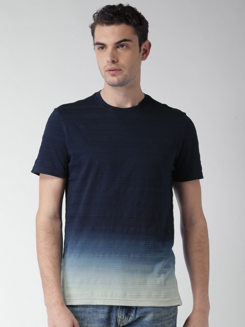

Celio Men Blue Striped Dyed Round Neck Pure Cotton T-shirt