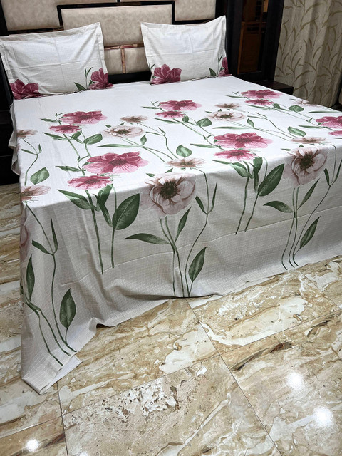 

Pure Decor Unisex Red Bedsheets
