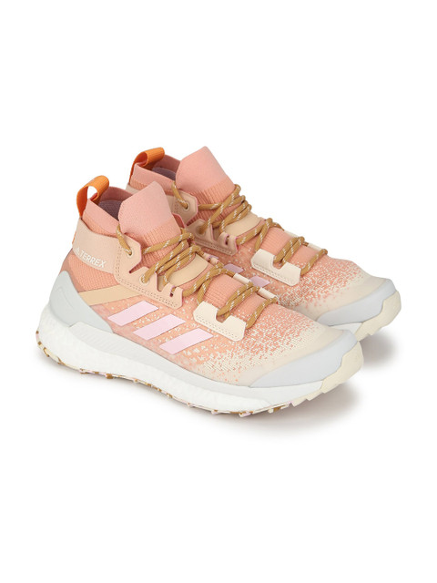 

ADIDAS Women Blue Sports Shoes, Peach