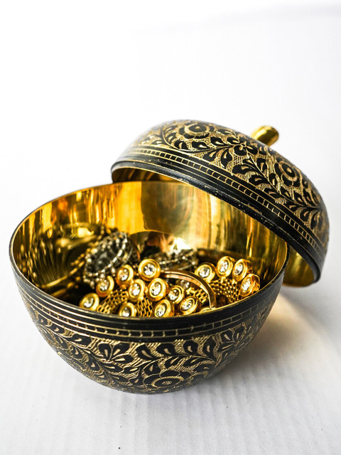 

WENS Black & Gold-Toned Metal Decorative Bowl