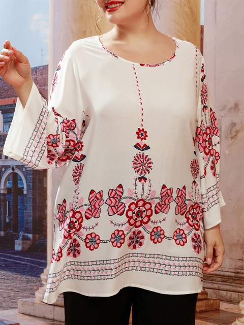 

URBANIC Red Floral Print Top