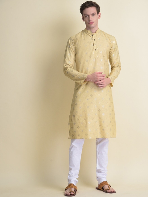 

NAMASKAR Men Gold-Toned Ethnic Motifs Thread Work Kurta