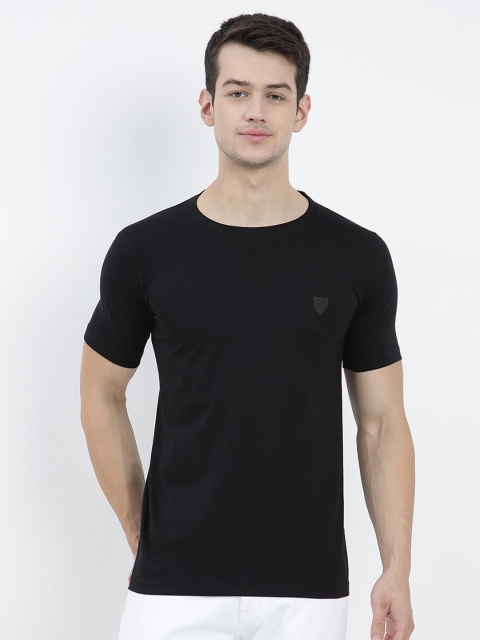 

V2 Value & Variety Men Black V-Neck T-shirt