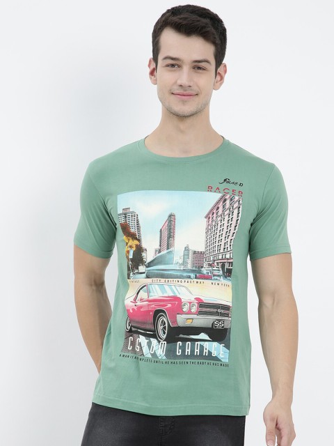

V2 Value & Variety Men Green V-Neck T-shirt