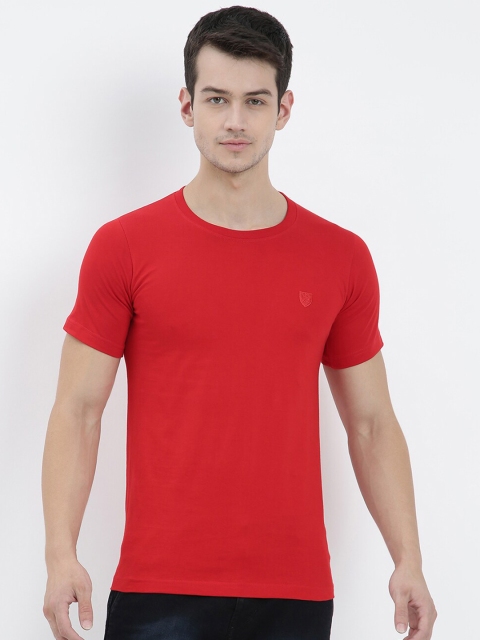 

V2 Value & Variety Men Red T-shirt