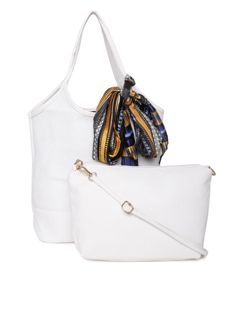 

red pout Set of 2 Off-White Bags