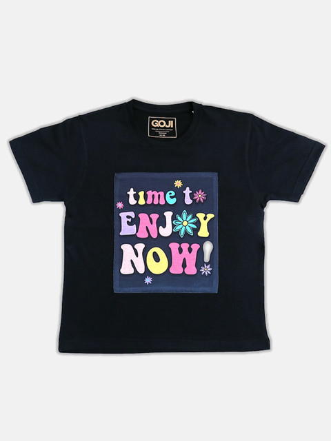 

GOJI Kids Peach-Coloured Colourblocked V-Neck Extended Sleeves Applique T-shirt