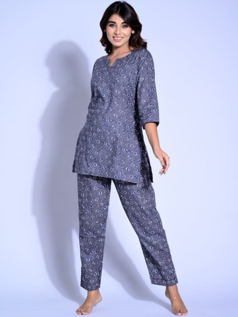

HOUSE OF JAMOTI Women Grey Printed Night suit
