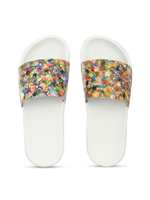 

KLEAT Men White & Green Printed Sliders