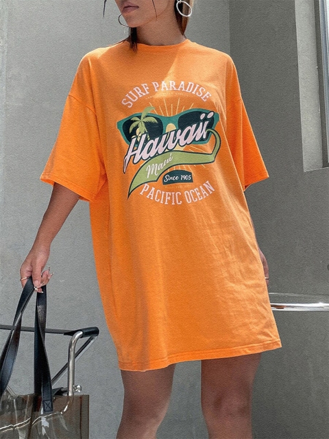 

URBANIC Women Orange Typography Colourblocked V-Neck Applique T-shirt