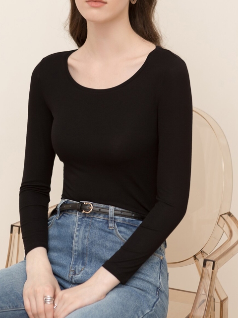 

URBANIC Women Black V-Neck T-shirt