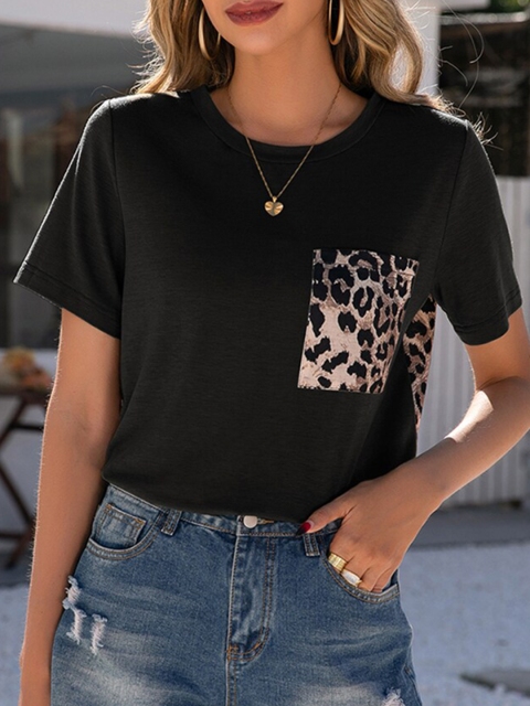 

URBANIC Women Black Typography Printed Polo Collar Applique T-shirt