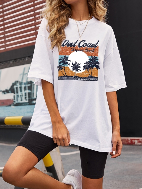

URBANIC Women White Printed V-Neck Applique T-shirt