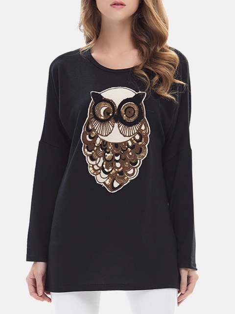 

URBANIC Women Black Printed T-shirt