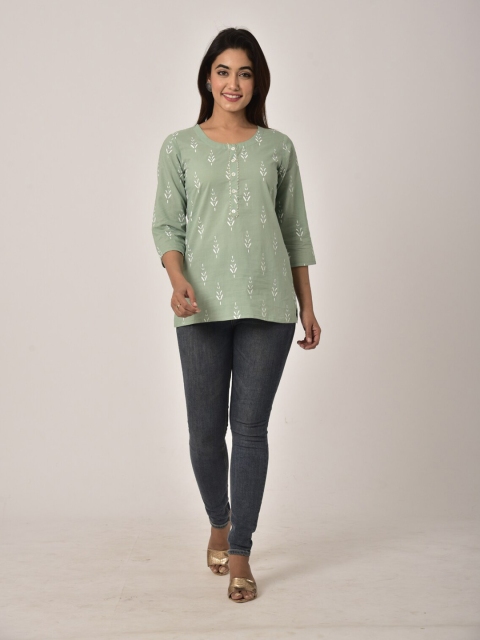 

Swasti Green Floral Printed Pure Cotton Kurti