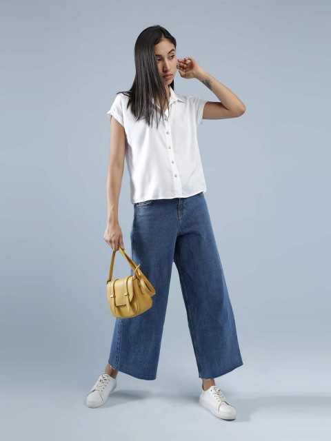 

IDK White Shirt Style Top