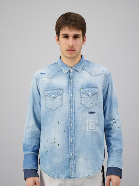 

FREESOUL Men Blue Slim Fit Faded Casual Shirt