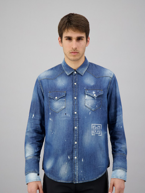 

FREESOUL Men Blue Slim Fit Faded Casual Shirt