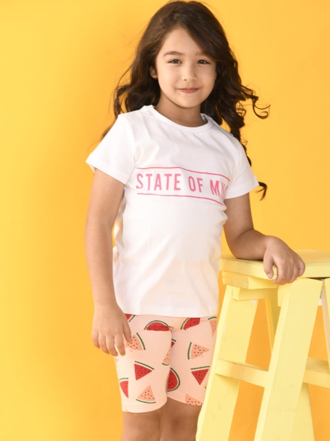 

Anthrilo Girls White & Peach-Coloured Printed Cotton T-shirt with Shorts