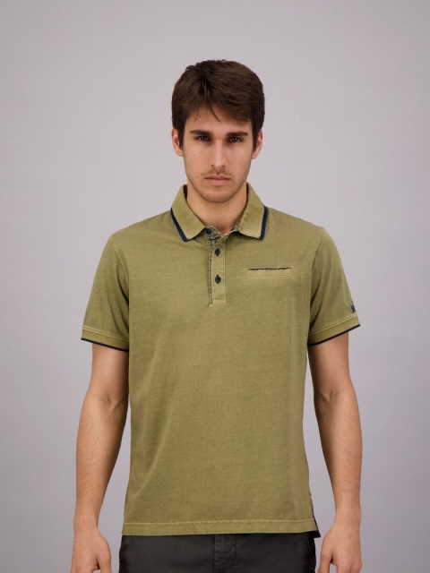 

FREESOUL Men Olive Green Polo Collar Pure Cotton T-shirt