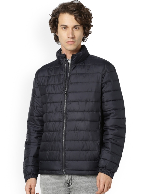

Celio Men Blue Geometric Puffer Jacket
