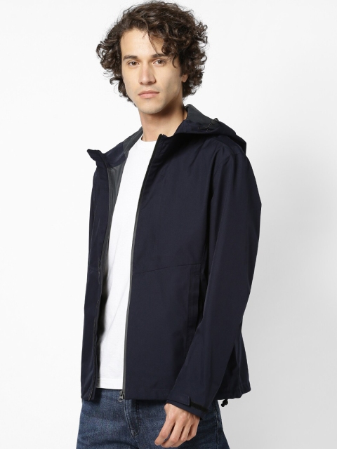 

Celio Men Blue Checked Sporty Jacket