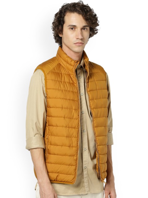 

Celio Men Yellow Crop Quilted Jacket