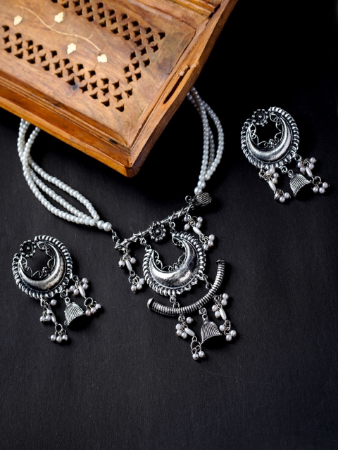

MORKANTH JEWELLERY Oxidised Silver - Plated Pearls Studded Jewellery Set