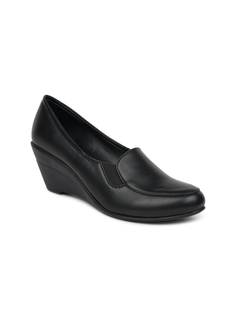 

Liberty Women Black Ballerinas Flats