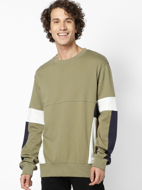 

Celio Men Olive Green Sweatshirt
