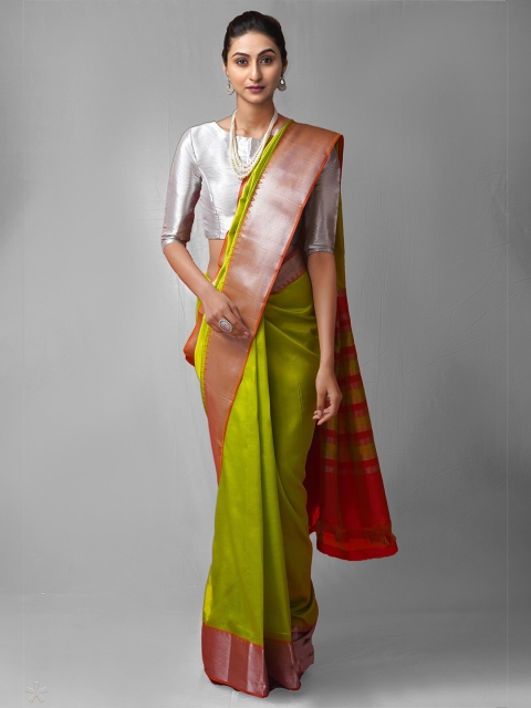 

Unnati Silks Green & Red Woven Design Pure Silk Mangalagiri Saree