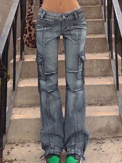 

URBANIC Women Blue Slash Knee Heavy Fade Jeans