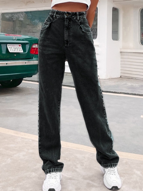

URBANIC Women Black Slash Knee Jeans