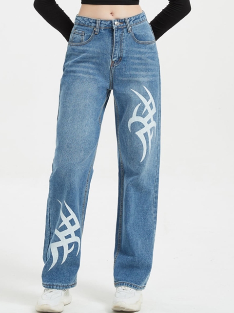 

URBANIC Women Blue Light Fade Jeans