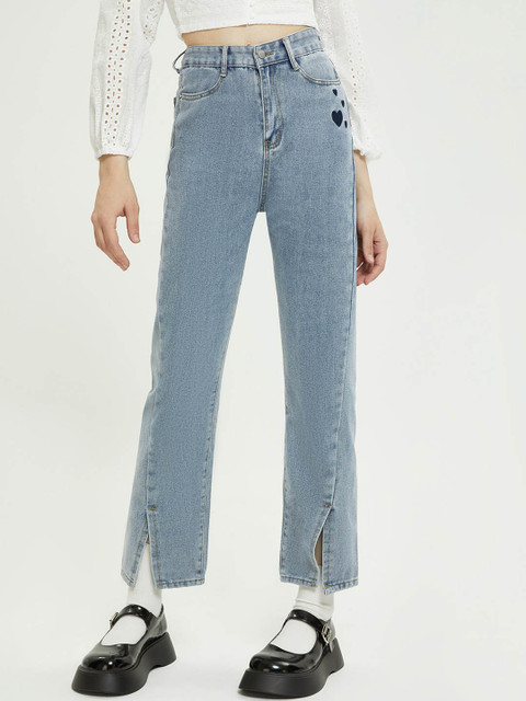 

URBANIC Women Blue Jeans