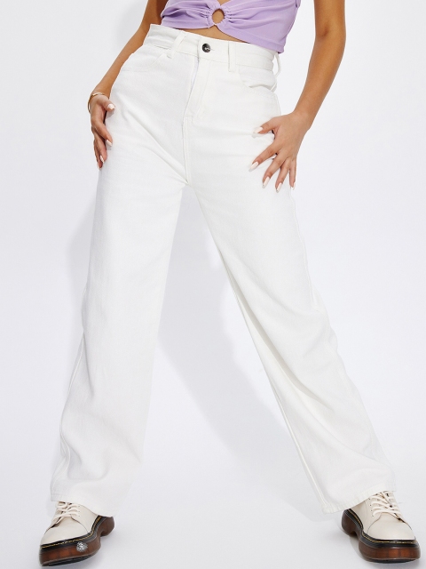 

URBANIC Women White Mildly Distressed Jeans