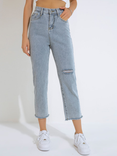 

URBANIC Women Blue Slash Knee Jeans