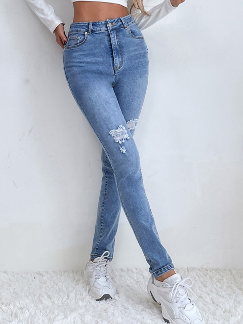 

URBANIC Women Blue Mildly Distressed Light Fade Jeans