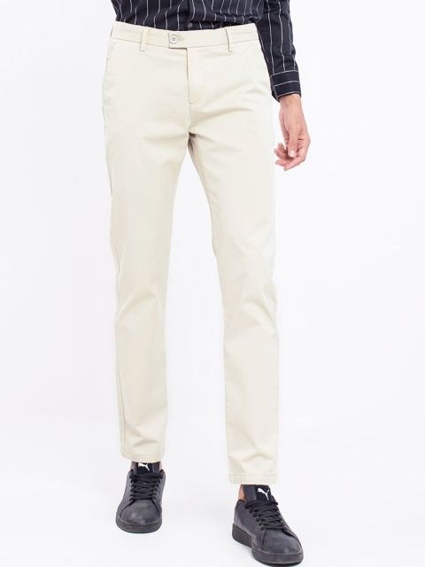 

Snitch Men Cream-Coloured Tapered Fit Chinos Trousers