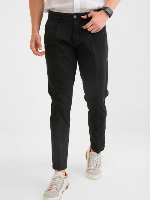 

Snitch Men Black Slim Fit Pleated Trousers