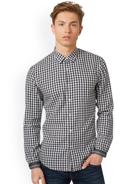 

Tom Tailor Navy Blue & White Checked Slim Fit Casual Shirt